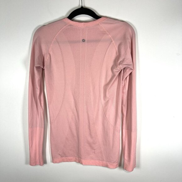Lululemon Swiftly Tech Long Sleeve‎ Crew Sz 8 Pink Thumbholes Workout Yoga - Picture 6 of 7